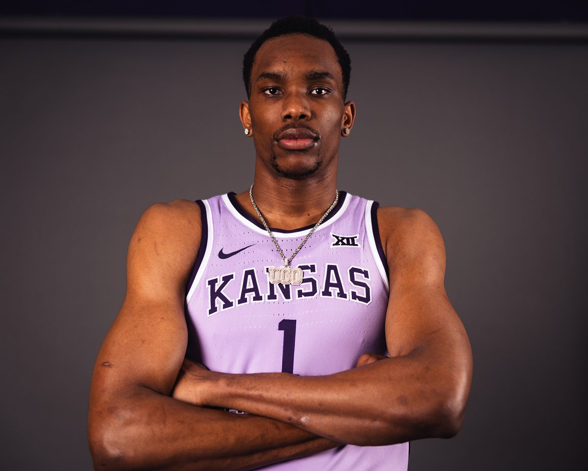 Kentucky transfer Ugonna Onyenso poses on his visit to K-State on June 4. He became the Wildcats eighth portal addition with his commitment. (Photo Courtesy of K-State Athletics)