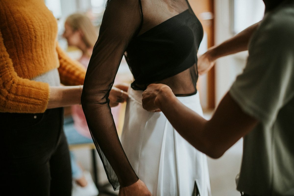 How To Choose a Prom Dress That Matches Your Personality