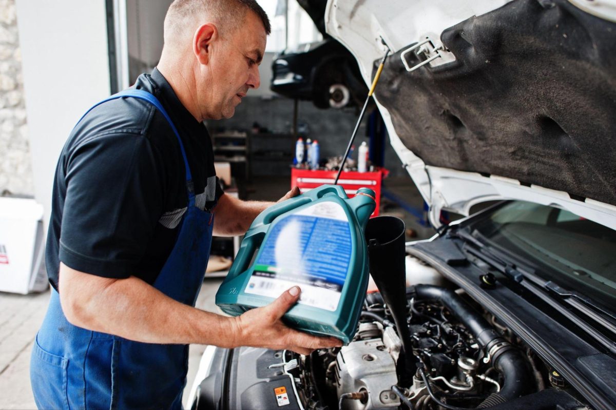 How Often Should You Change Mercedes-Benz Oil and Filters?