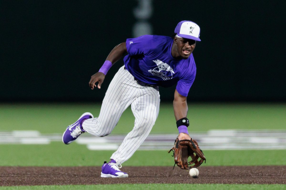 K-State infielder Dee Kennedy fields a ground ball during game one of the Fall World Series at Tointon Family Stadium on Thursday, Nov. 6, 2025 in Manhattan, KS.