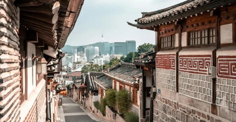 Where Can You Find Safe and Convenient Luggage Storage Seoul While Exploring the City?