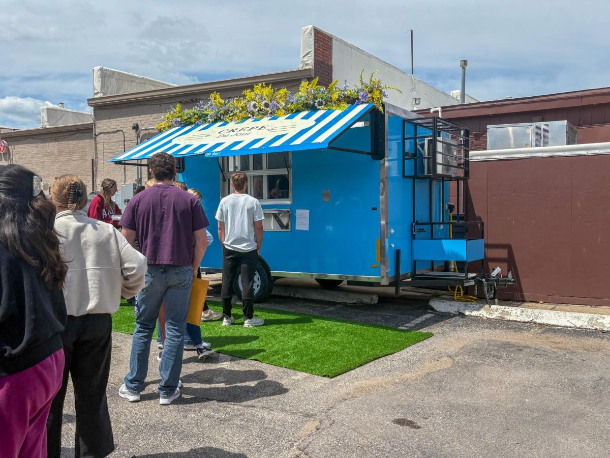 Crepe Du Jour offered a pop-up where customers could sample crepes for free.