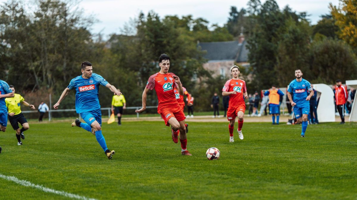 Analyzing the Risk Metrics of Soccer Accumulators