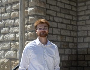 Byline photo of Ashton Todd