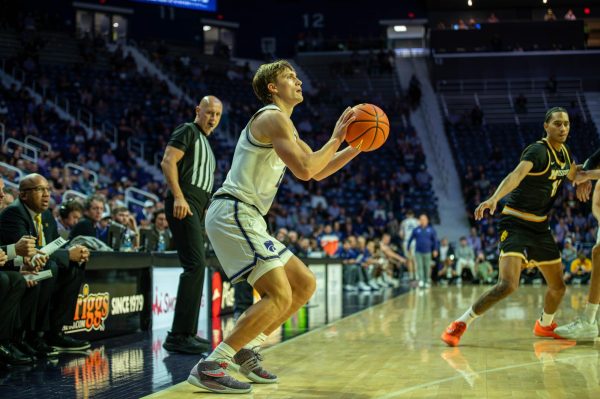 Navigation to Story: Scenes from K-State vs Mizzou